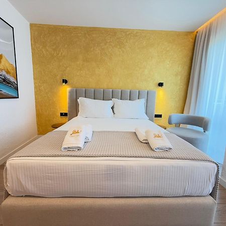 The Queen'S Lion Premium Hotel Sarandë Esterno foto